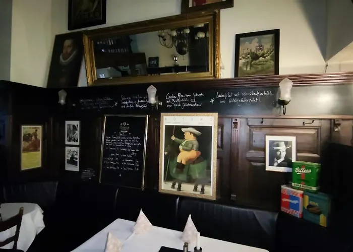 Schwarzer Adler Hotel *